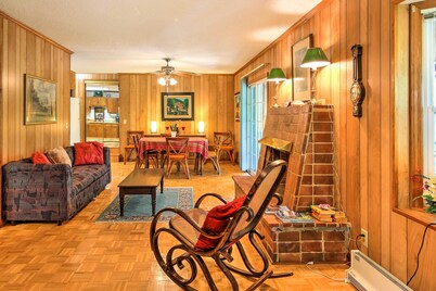 Mountain Rest Cottage w/ Gas Fireplace!