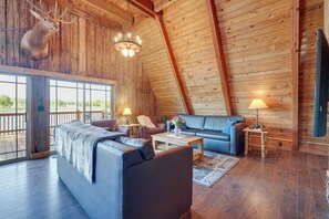 House (3 Bedrooms) | Interior - Lakefront A-frame Cabin With Community Perks (Columbia)