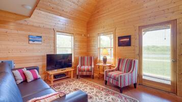 House (1 Bedroom) | Interior