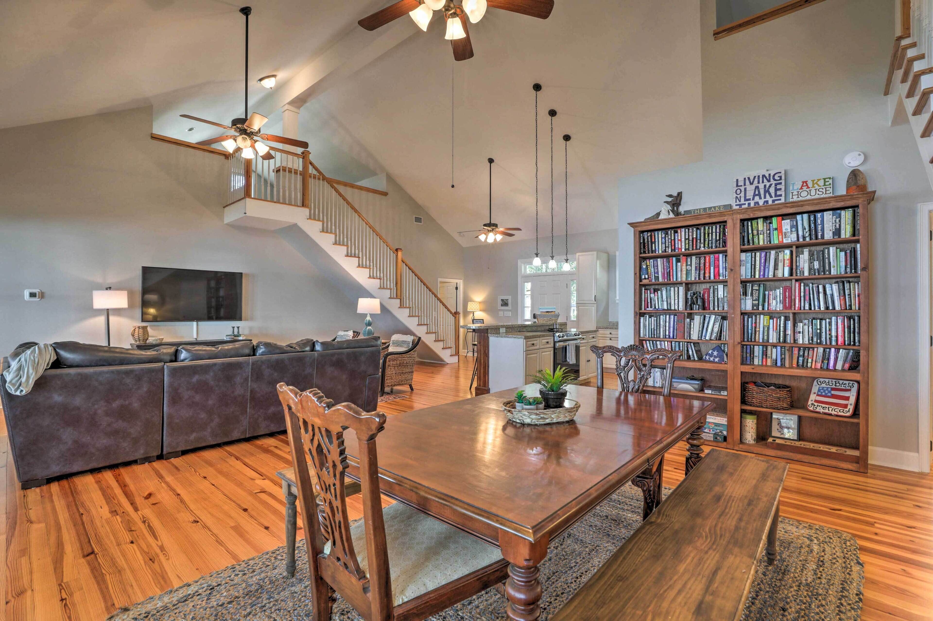 House (4 Bedrooms) | Interior