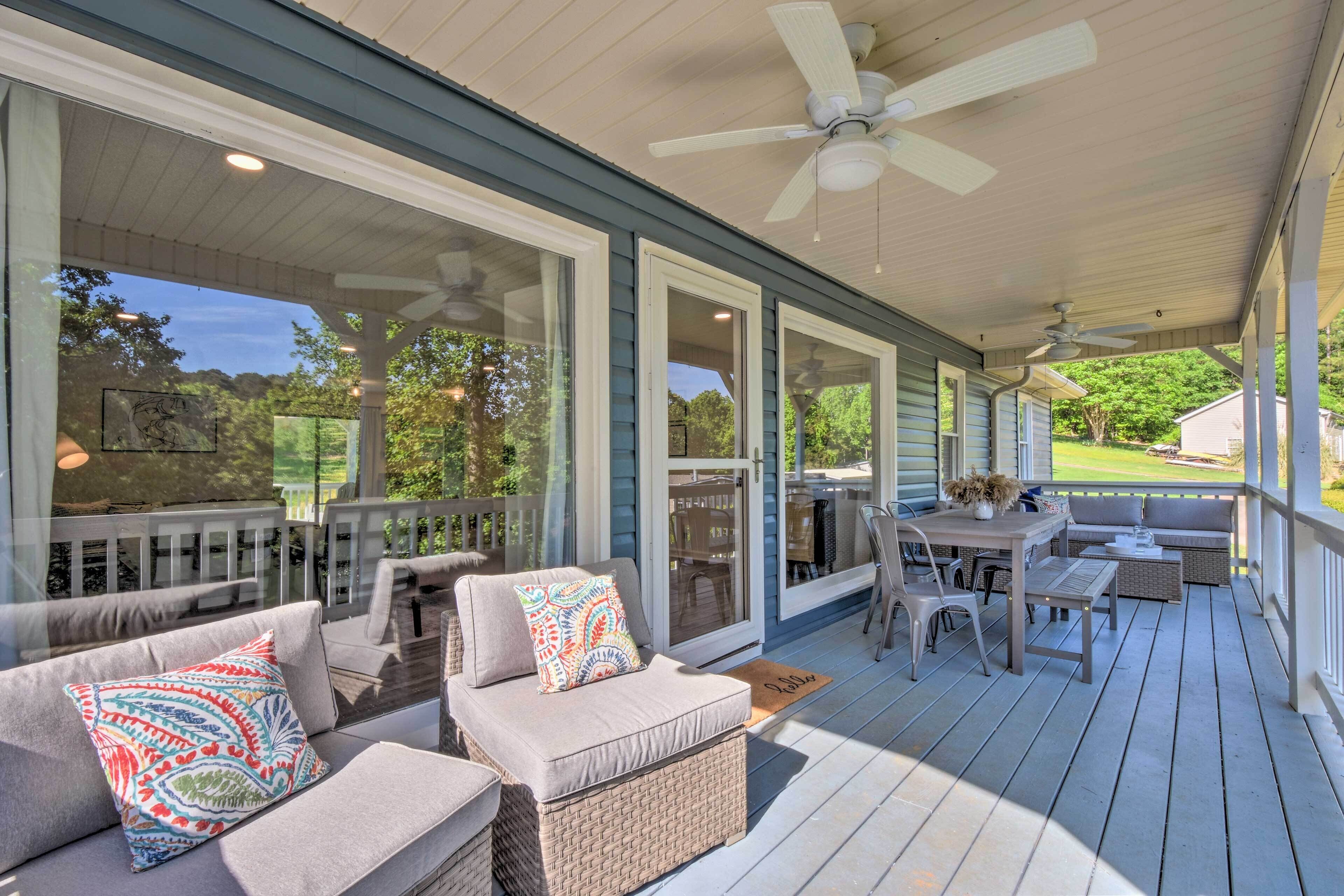 House (2 Bedrooms) | Interior