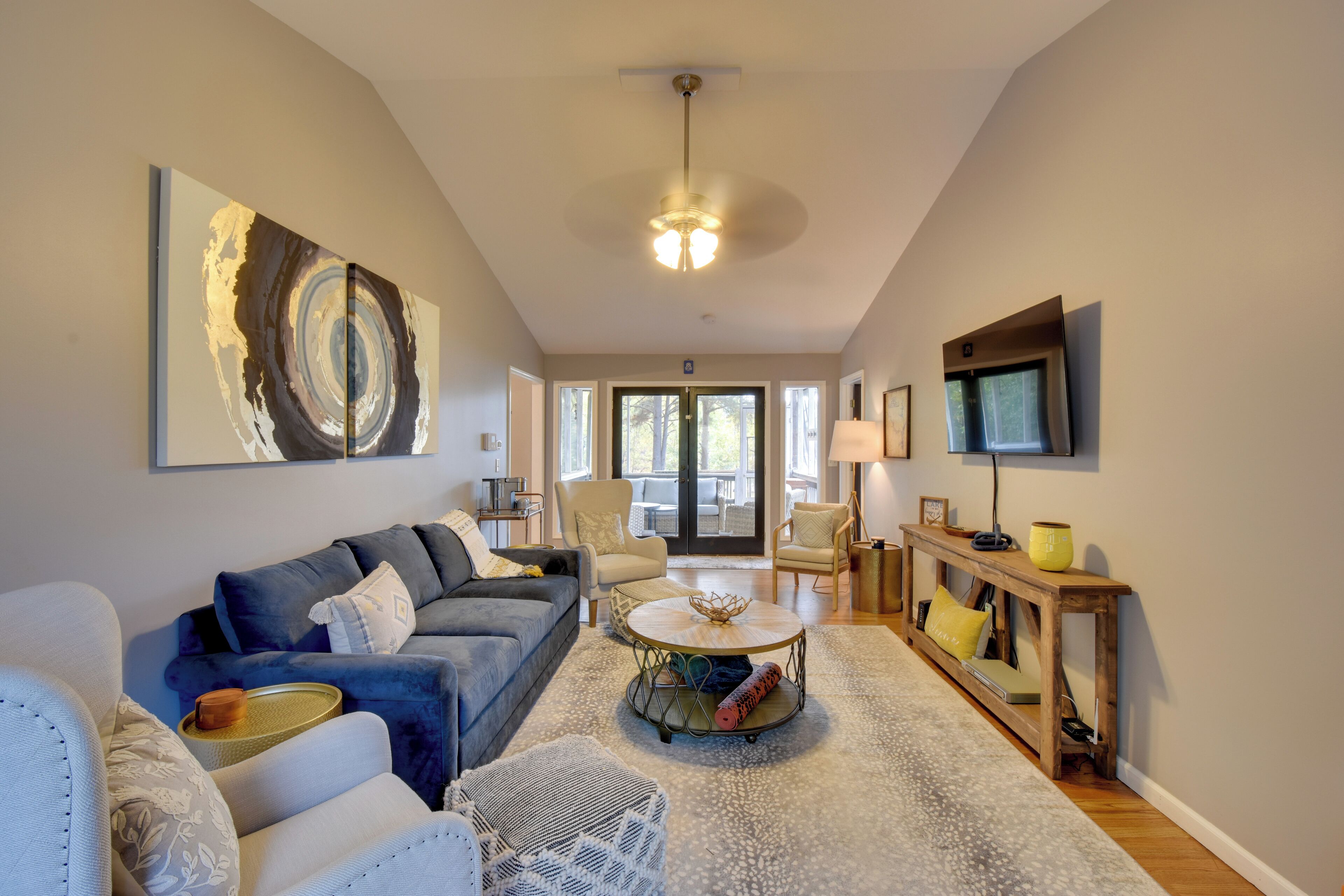 House (3 Bedrooms) | Front of property