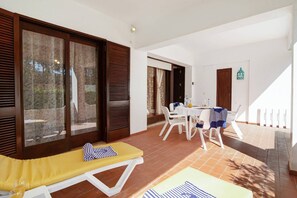 Outdoor dining - Apartament Joyce by Sunnyway (Albufeira)