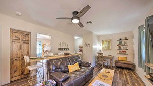 บ้านพัก (2 Bedrooms) | ภายใน