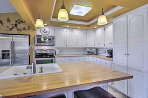 House (4 Bedrooms) | Interior - Lake-view Osage Beach Resort Home w/ Game Room! (Osage Beach)