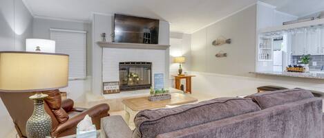 House (3 Bedrooms) | Front of property