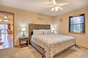 Interior - 'lazy RS Lakehouse' w/ Hot Tub & Dock in Warsaw! (Warsaw)