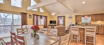'lazy RS Lakehouse' w/ Hot Tub & Dock in Warsaw!
