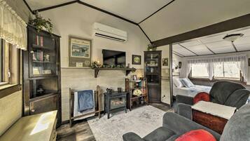 Apartment (0 Bedroom) | Interior