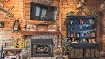 House (1 Bedroom) | Interior