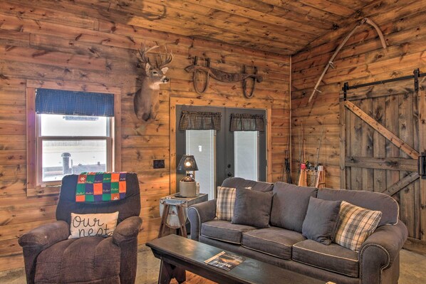 House (1 Bedroom) | Interior