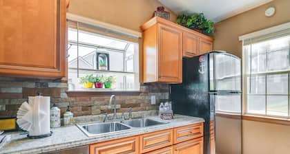 Lake Access & Pool: Branson Condo - 2 Mi to Marina