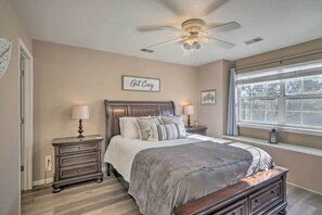 Apartment (2 Bedrooms) | Interior - Modern Resort Condo ~ 3 Mi to Branson Landing (Branson)