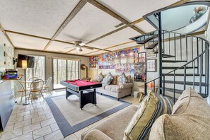 House (4 Bedrooms) | Interior - Table Rock Lake Home w/ Lake Access & Views (Golden)