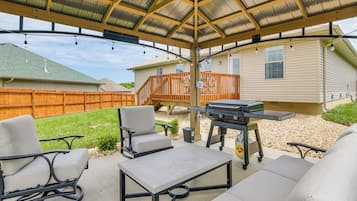 Rumah (3 Bedrooms) | Bagian depan properti