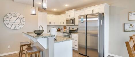 House (3 Bedrooms) | Interior