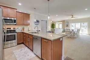 Apartment (4 Bedrooms) | Front of property - Murrells Inlet Golf Resort Condo: 1 Mile to Beach! (Murrells Inlet)