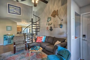 Interior - Near Ocean & Golf: Myrtle Beach Area Condo! (Surfside Beach)