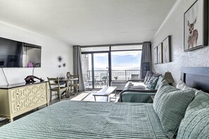 Apartment (0 Bedroom) | Interior - Newly Renovated Oceanfront Studio w/ Beach Access (Myrtle Beach)