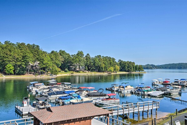 Apartment (2 Bedrooms) | Interior - Lake Keowee Condo w/ Balcony & Community Perks (Salem)