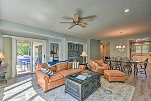 Apartment (2 Bedrooms) | Interior - Lake Keowee Condo w/ Balcony & Community Perks (Salem)