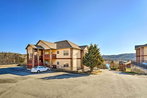 Spacious Branson Condo on Table Rock Lake!