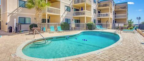 Apartment (2 Bedrooms) | Front of property