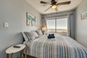 Apartment (2 Bedrooms) | Interior - Ocean-view Penthouse Condo in North Myrtle Beach! (North Myrtle Beach)