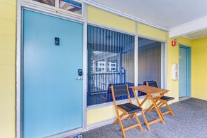 Interior - Walkable Studio in North Myrtle Beach! (North Myrtle Beach)