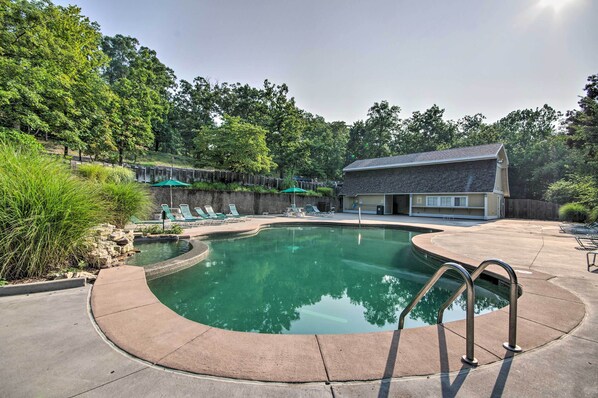 House (3 Bedrooms) | Interior - Osage Beach Getaway - 1 Mi to Margaritaville Fun! (Osage Beach)