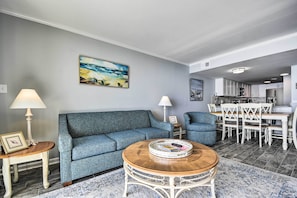 Apartment (2 Bedrooms) | Interior - Oceanfront Vacation Rental in Murrells Inlet! (Murrells Inlet)