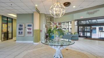 Apartment (1 Bedroom) | Interior