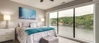 Osage Beach Condo: Community Pool & Boat Dock