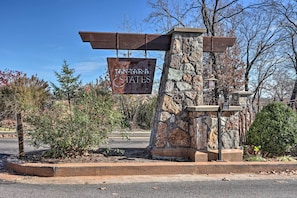 House (3 Bedrooms) | Interior - Margaritaville Resort Golf Course Oasis w/ Hot Tub (Osage Beach)