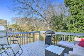 Property grounds - Pet-friendly Greenville Dwelling ~ 2 Mi From Dtwn! (Greenville)