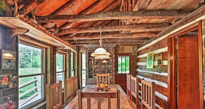 Private Getaway on 270 Acres w/ Lake: Swim & Canoe
