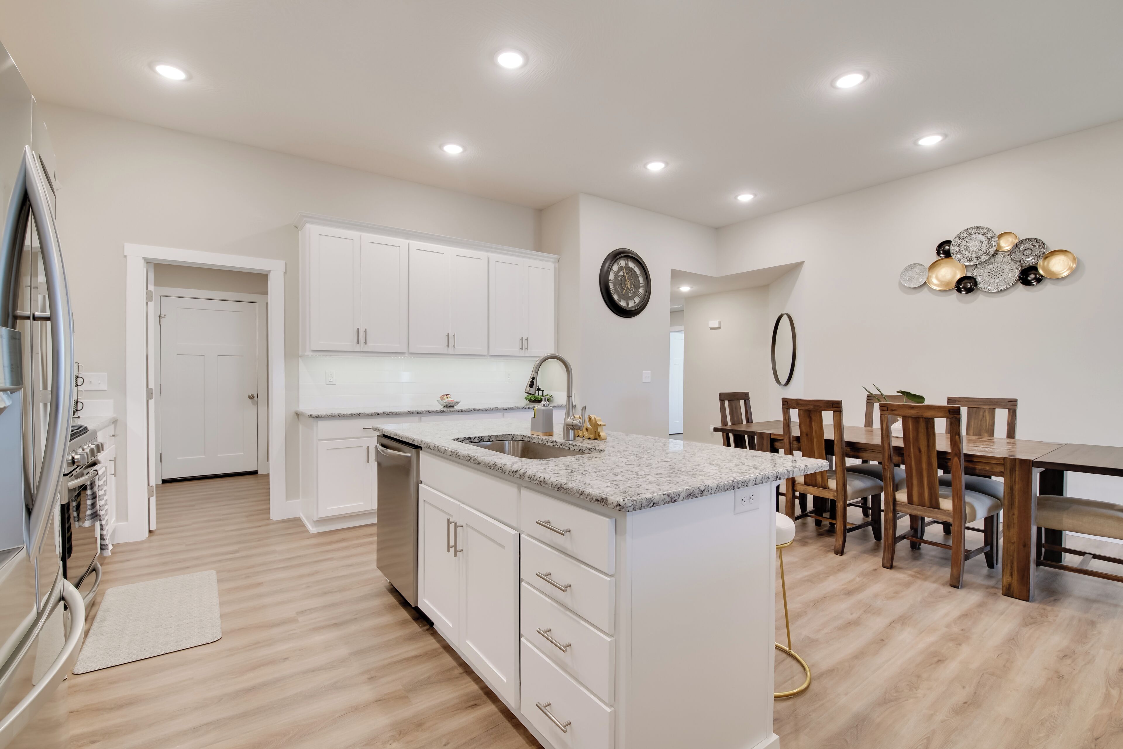 House (3 Bedrooms) | Interior