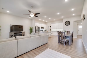 Nhà (3 Bedrooms) | Nội thất