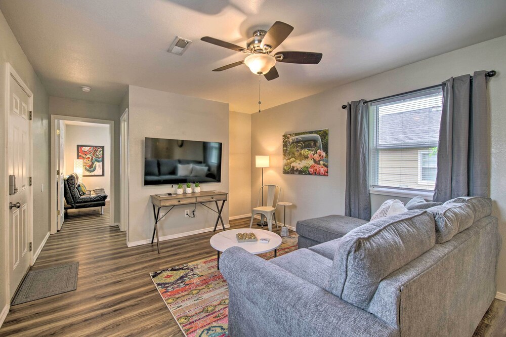 Pet-friendly West Plains Home Near Downtown!