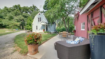 Cottage (2 Bedrooms) | Bahagian dalam