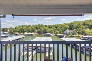 Apartment (1 Bedroom) | Interior - Condo w/ Community Pool & Boat Ramp in Osage Beach (Osage Beach)