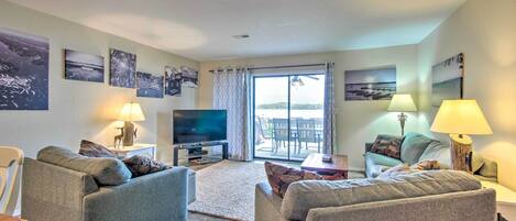 Apartment (2 Bedrooms) | Front of property