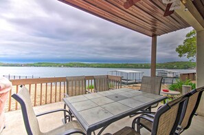 Apartment (2 Bedrooms) | Interior - Pool Days & Water Fun Await: Lake Ozark Escape! (Lake Ozark)