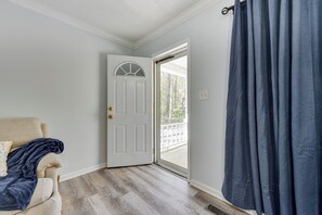 Cottage (3 Bedrooms) | Interior