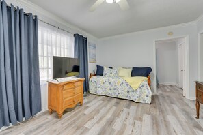 Cottage (3 Bedrooms) | Interior