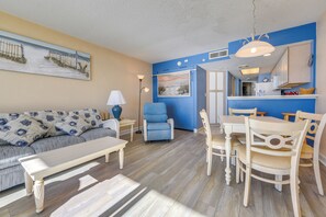 Apartment (1 Bedroom) | Interior - Walk to Atlantic Beach: Condo w/ Hot Tub & Views (North Myrtle Beach)