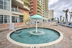 Apartment (1 Bedroom) | Interior - Walk to Atlantic Beach: Condo w/ Hot Tub & Views (North Myrtle Beach)
