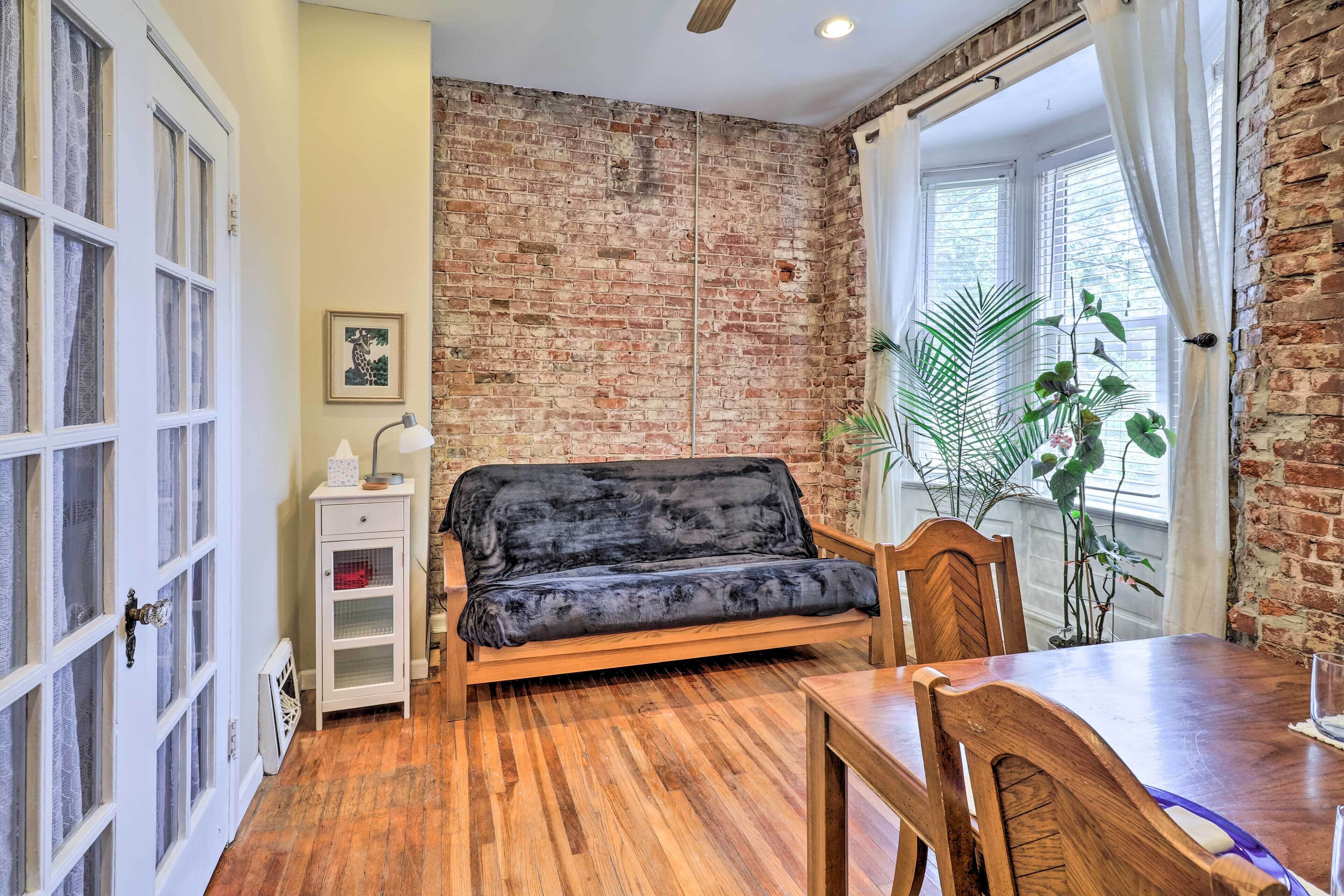 Apartment (1 Bedroom) | Interior