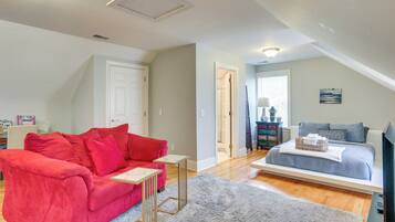 Apartment (0 Bedroom) | Front of property