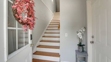 Apartemen (0 Bedroom) | Interior